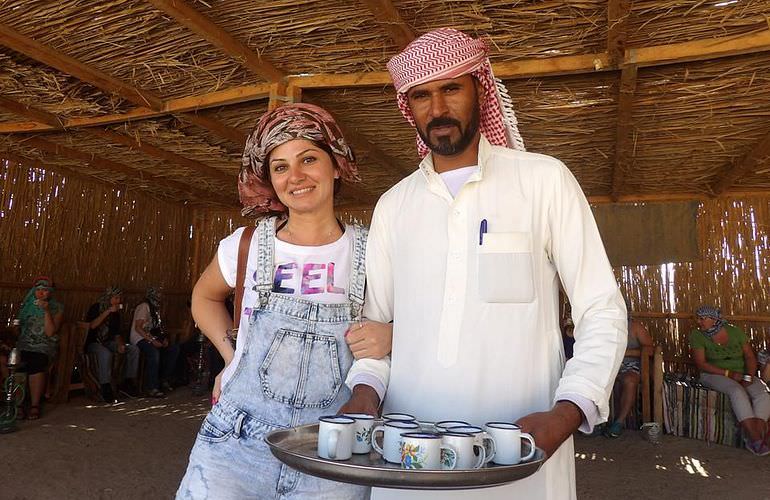 Jeep Safari in Makadi Bay mit Kamelreiten & BBQ Abendessen