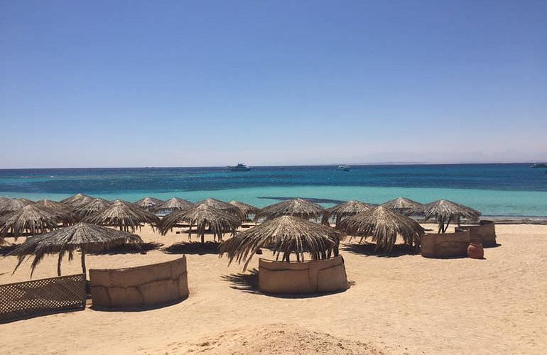 Ausflug von Makadi Bay zur Paradies Insel mit dem Boot