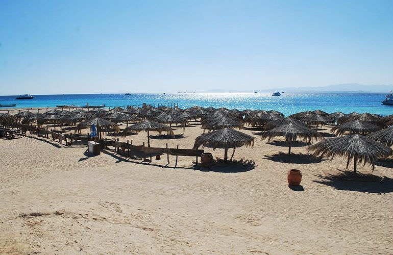 Ausflug von Makadi Bay zur Paradies Insel mit dem Boot