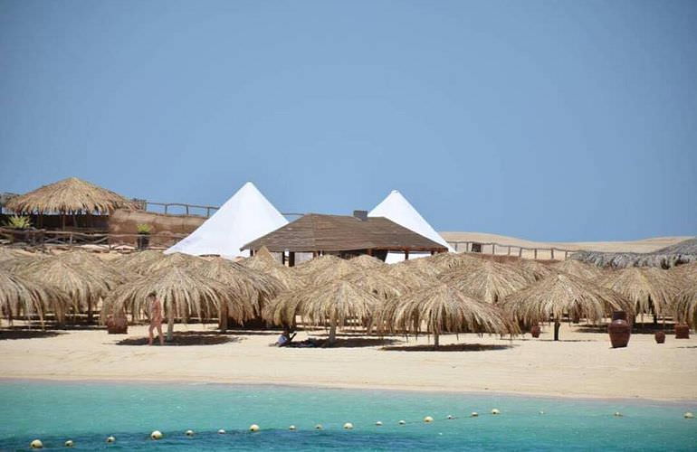 Ausflug mit dem Boot zur Paradies Insel in Hurghada
