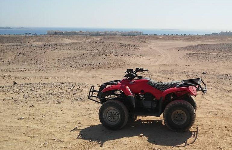 Privates Quad-Abenteuer am Strand bei Sonnenuntergang ab Makadi Bay