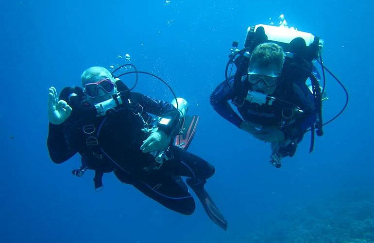 Auffrischungskurs: PADI Scuba Review Programm in Makadi Bay